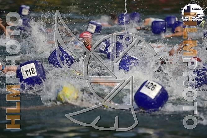 SWIM THE CASTLE - Foto dalla barca