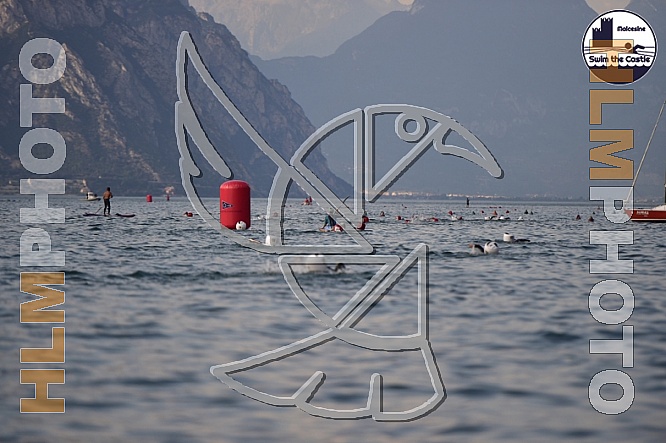 SWIM THE CASTLE - Foto dalla barca