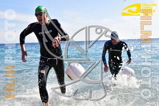 IOWT 2019. Noli. 7 km . Foto da riva IOWT 2019. Noli. 7 km . Foto da riva